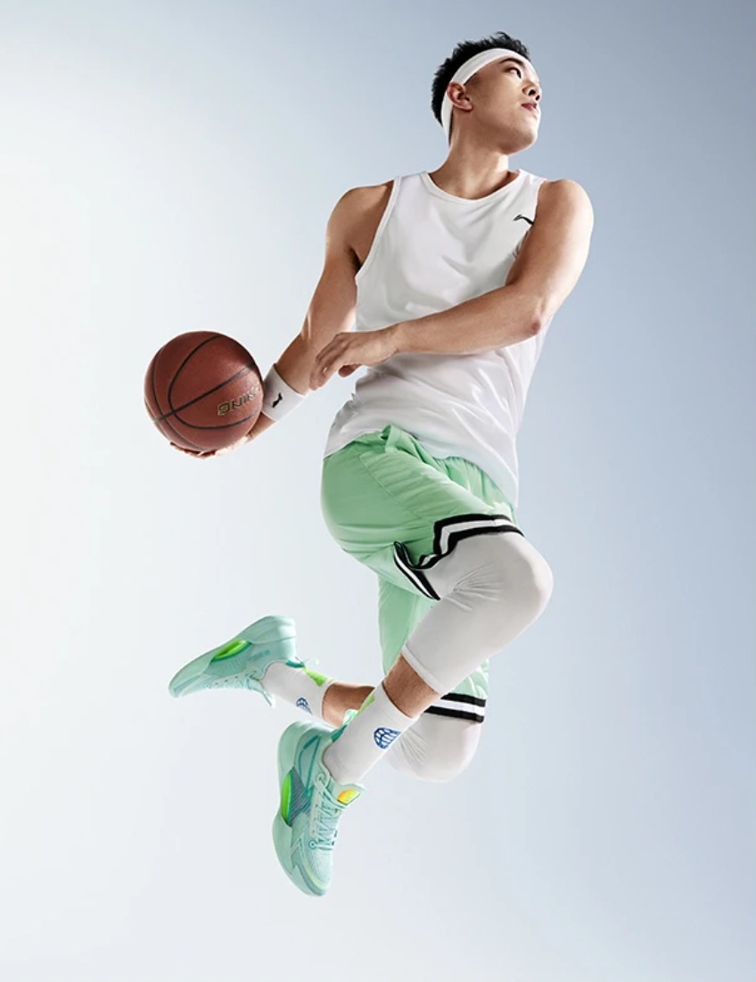 送料関税込み[LI-NING]CHAOQING V2★日本未入荷★新作★大人気★
