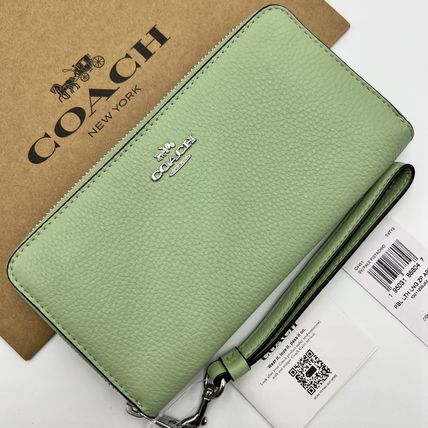 COACH コーチ ストラップ付き 長財布 ケリーグリーン 緑色