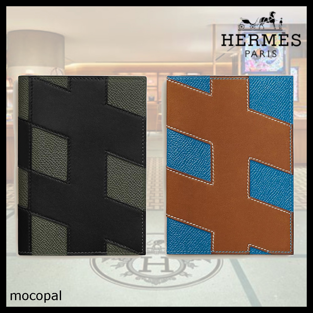 □新品純正品□ ギフトにも♪【HERMES】Hタグ パスポートホルダー