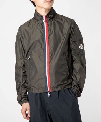 【激安】半額以下- 50%OFFの安い通販 Moncler カーキ 薄手で軽いナイロンコート モンクレール ジャケット・アウター
