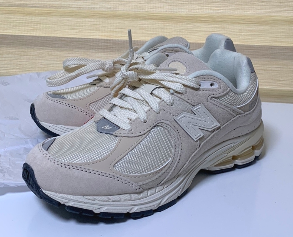 [New Balance] M2002RCC★韓国の人気★送料・関税込 ◇New Balance◇M2002RCC スニーカー 送料税込 韓国発 25.5~29cm