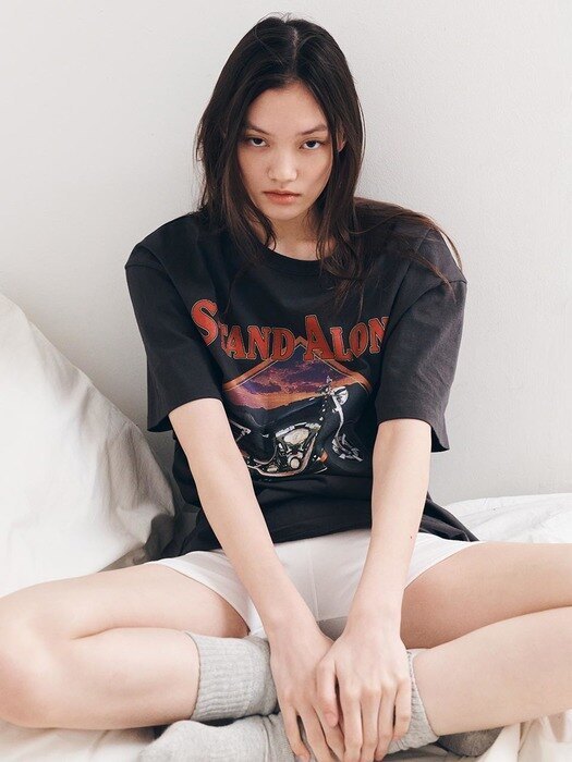 沸騰ブラドン ☆RAIVE☆アイドル着用☆Motorcycle Graphic T-Shirt☆関税込み トップス