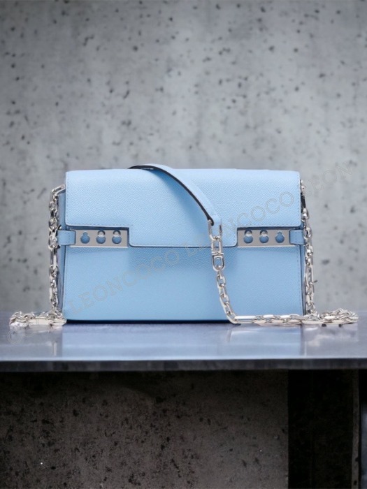 希少アイテム♪【デルヴォー】Tempete Clutch バッグ 2色