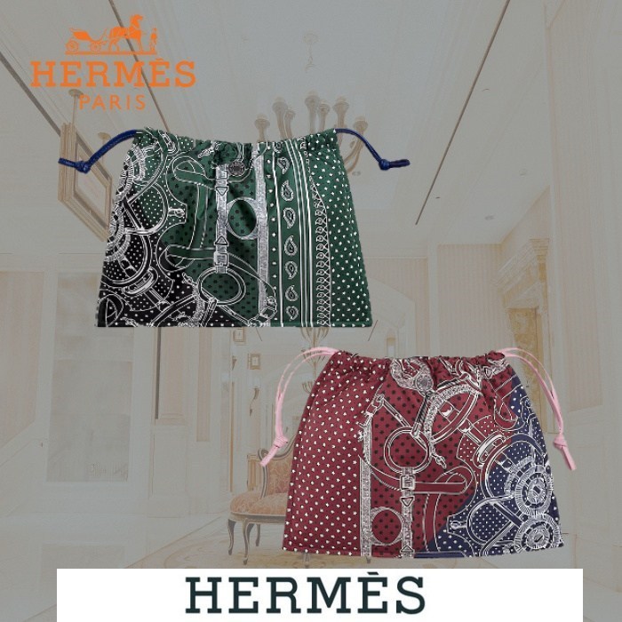 ≪23SS★≫HERMES ピロ ポーチ ラムスキン