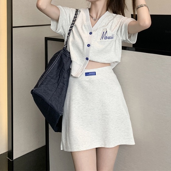 ショート 半袖 トップス ミニスカート セットアップ ロゴ 韓国