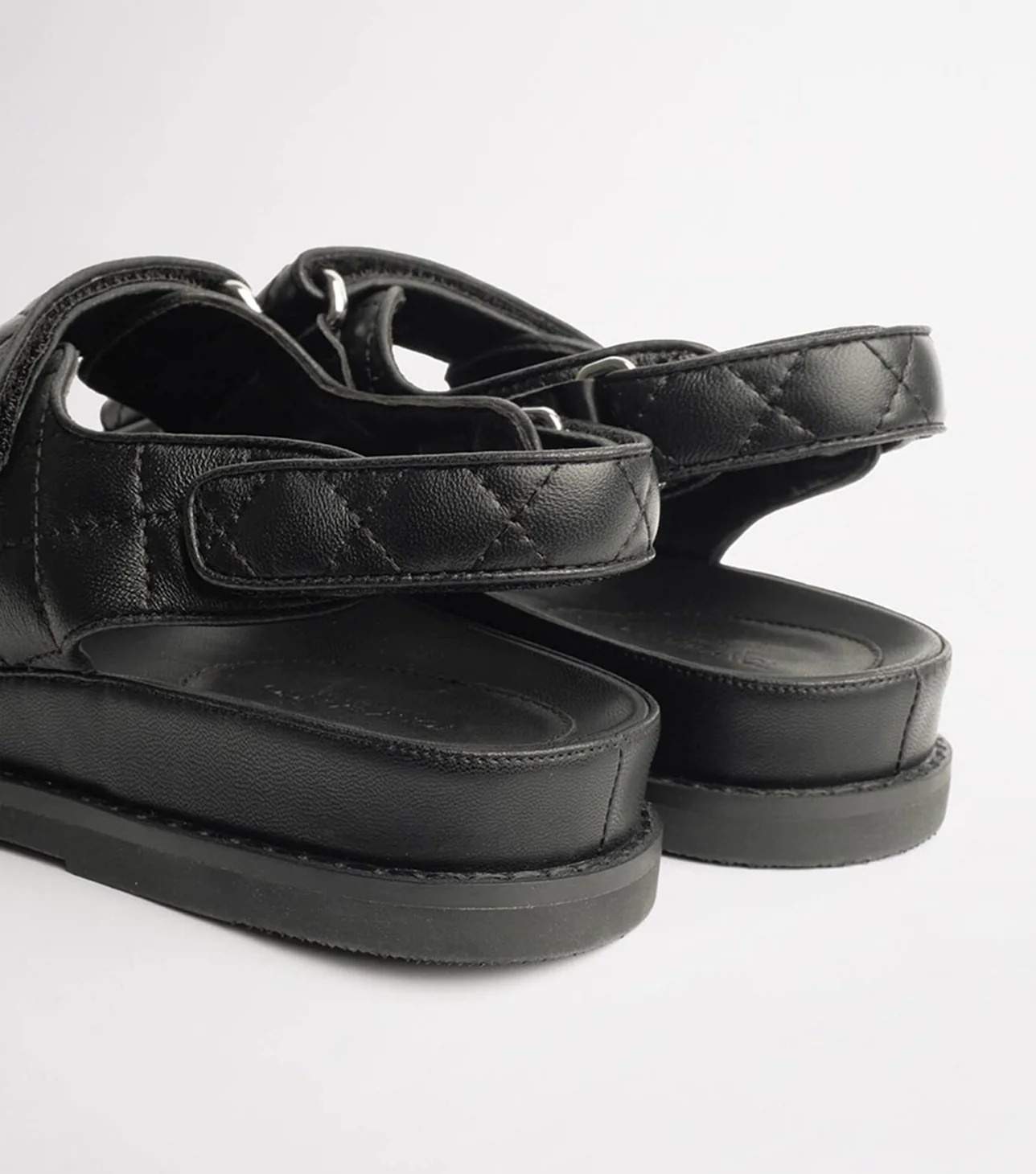 日本未入荷☆Tony Bianco 3.5cm 厚底 Platform Hiranniサンダル