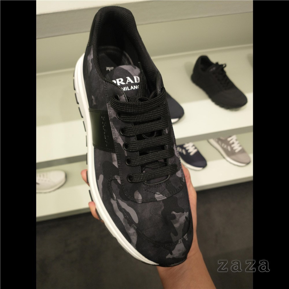 関税込み★PRADA セール★ 2EG350★ローカットスニーカー