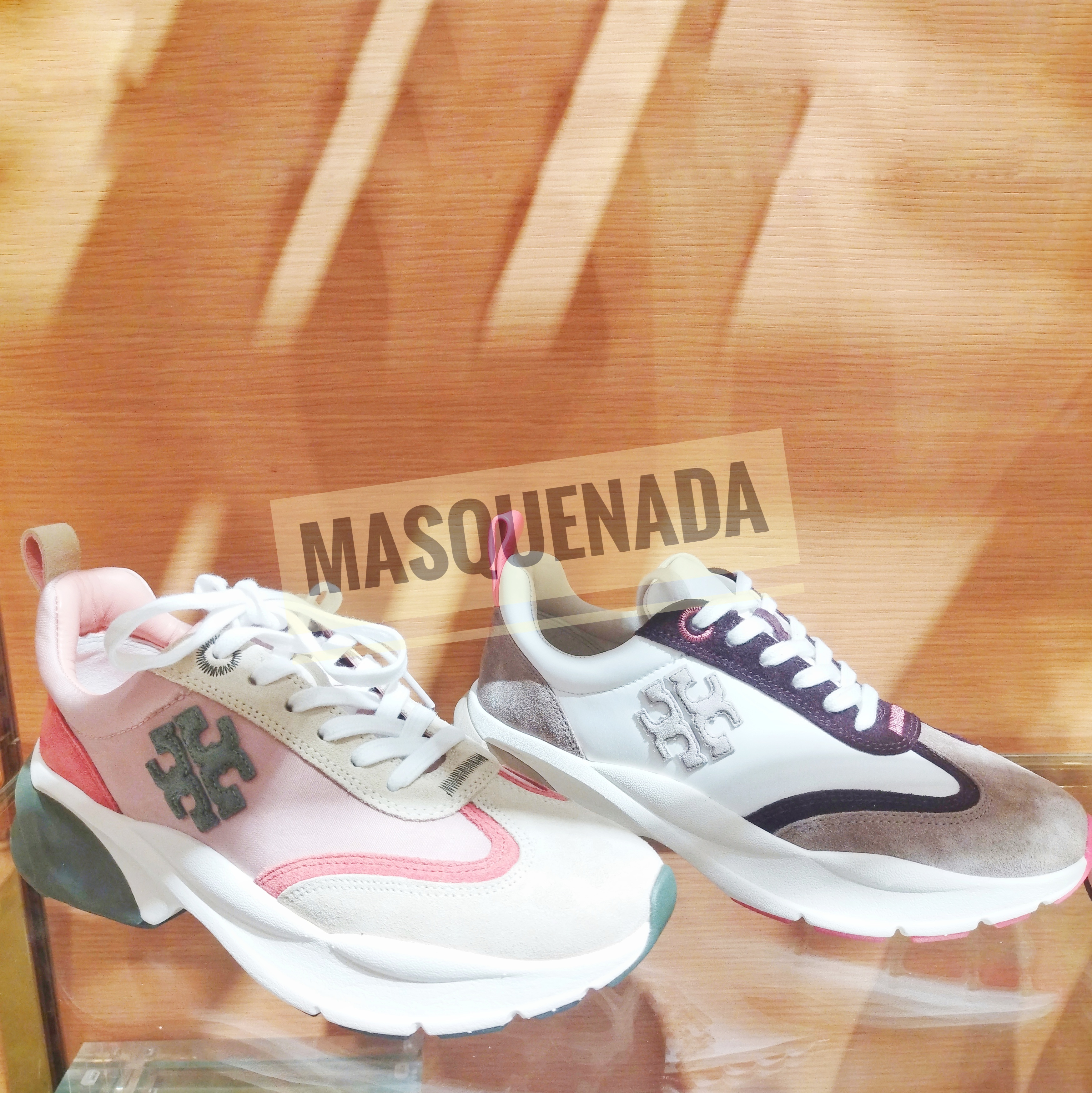 国内発送☆Tory Burch GOOD LUCK TRAINER