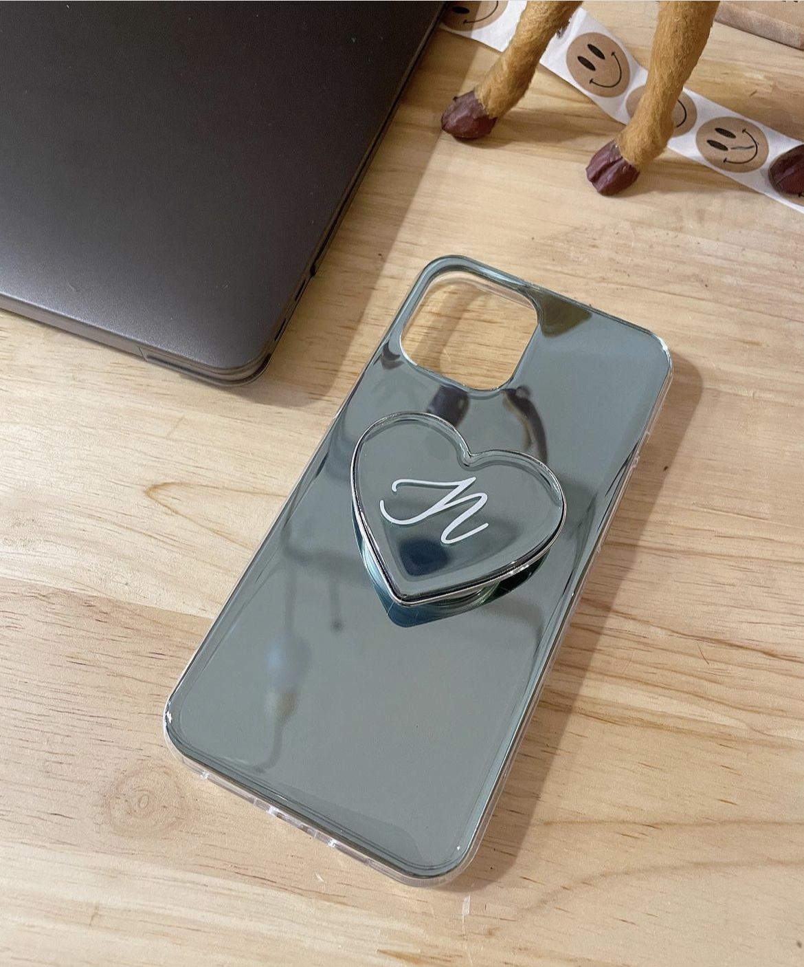 グリップトック付き☆ライトグリーンミラーに名入れスマホケース