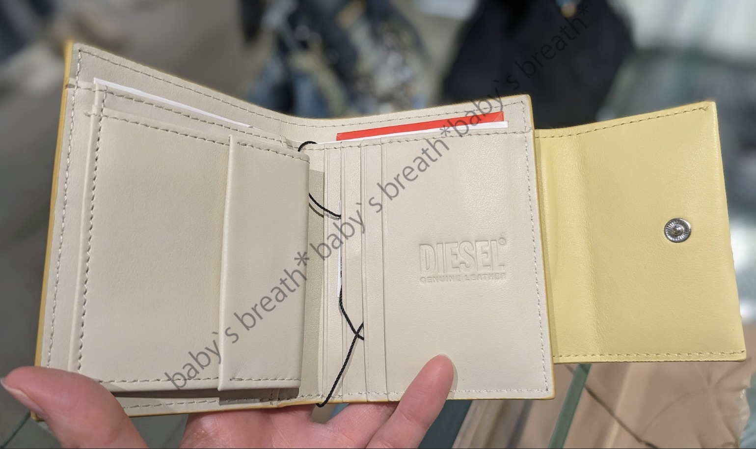 ギフト♪【国内発送★DIESEL】Pc Monogram Bi-Fold Coin S ギフト♪【国内発送☆DIESEL】Bi-Fold Coin S レザー 折り財布
