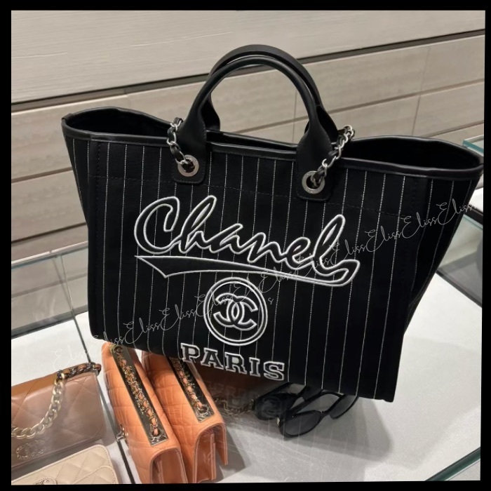 《旅行やジムに♡》CHANELラージショッピングバッグ/トート