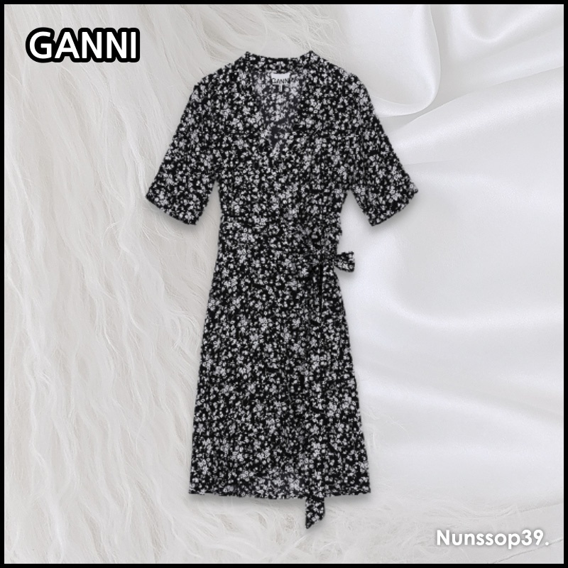 《GANNI》 F7475 099 MINI FLOWER PRINTING V NECK ONEPIECE