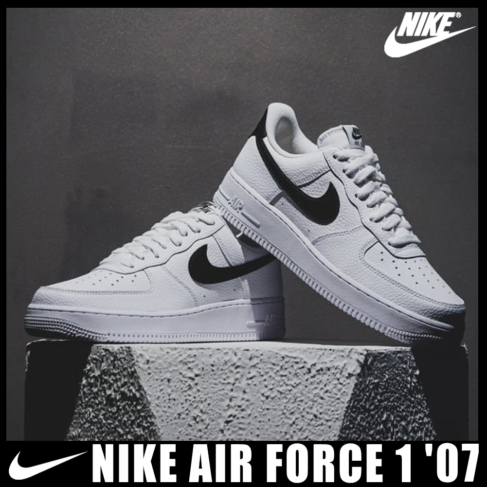 ◆人気商品◆NIKE AIR FORCE 1 '07 WHITE BLACK◆関税/送料込◆