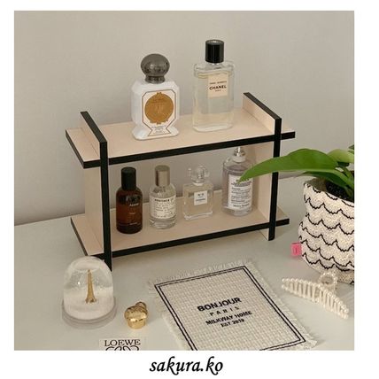 【韓国雑貨】卓上ラック ディスプレイ コスメ収納 香水棚 ワイド Amazon.co.jp: 香水収納 ボックス 防水 防塵 アクリル 香水 収納