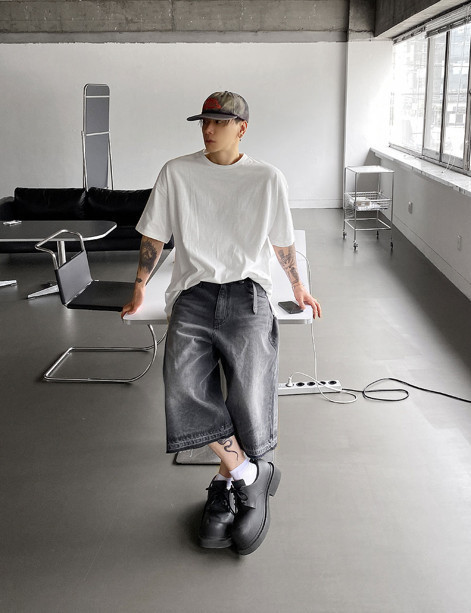 No.0171 cutting wide denim 7 SHORTS (HOLY IN CODE/ハーフ