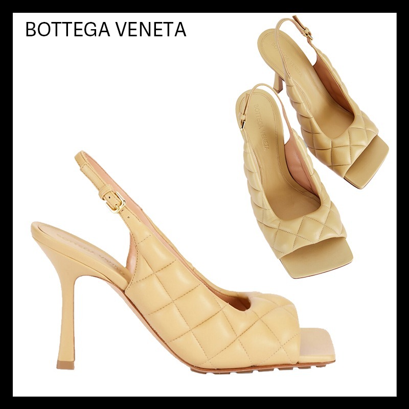 BOTTEGA VENETA パデッド レザー サンダル 【2022福袋】 レディース