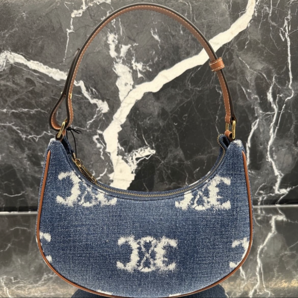 【CELINE】23SS AVA（アヴァ）バッグ トリオンフ デニム