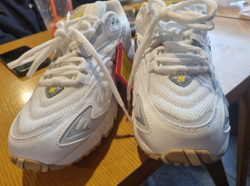 ◆New Balance◆ML725AF ユニセックス スニーカー 22.5~25.5cm