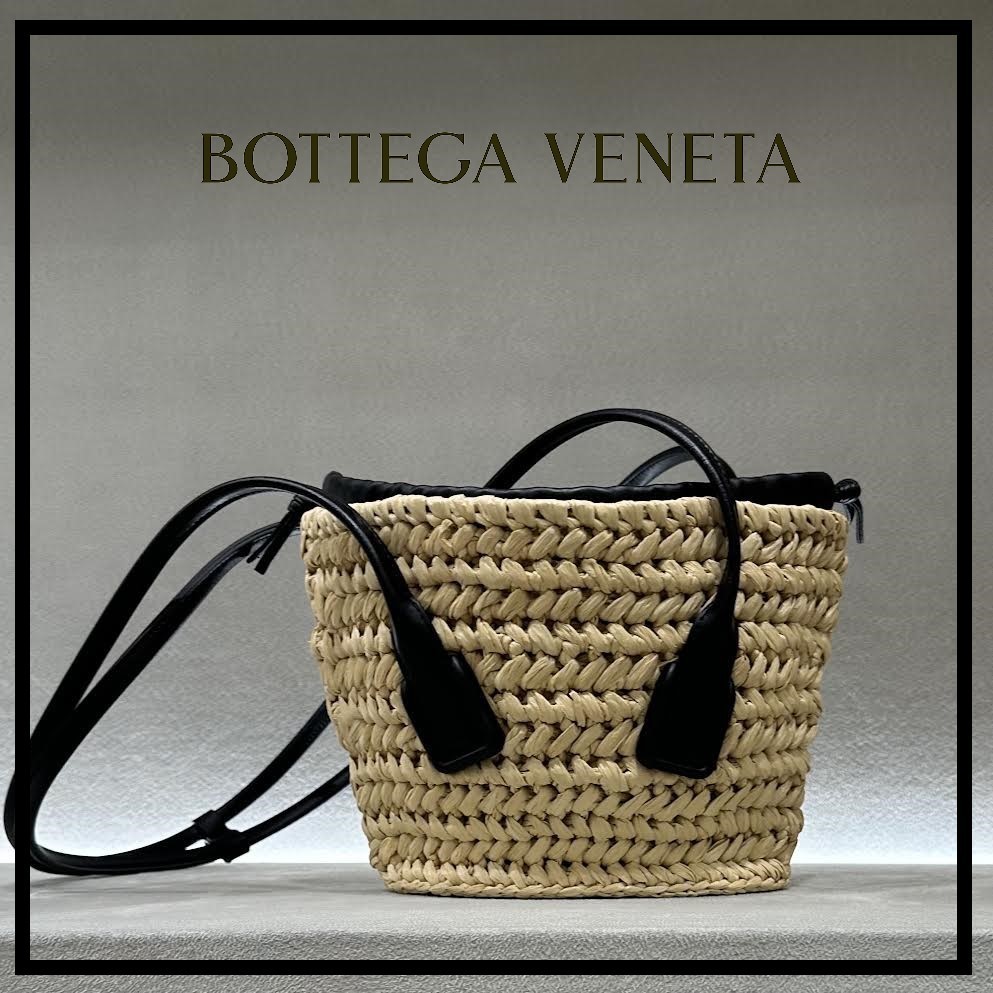 BOTTEGA VENETA お洒落 ◆ スモール アルコ バスケット ◆ 人気