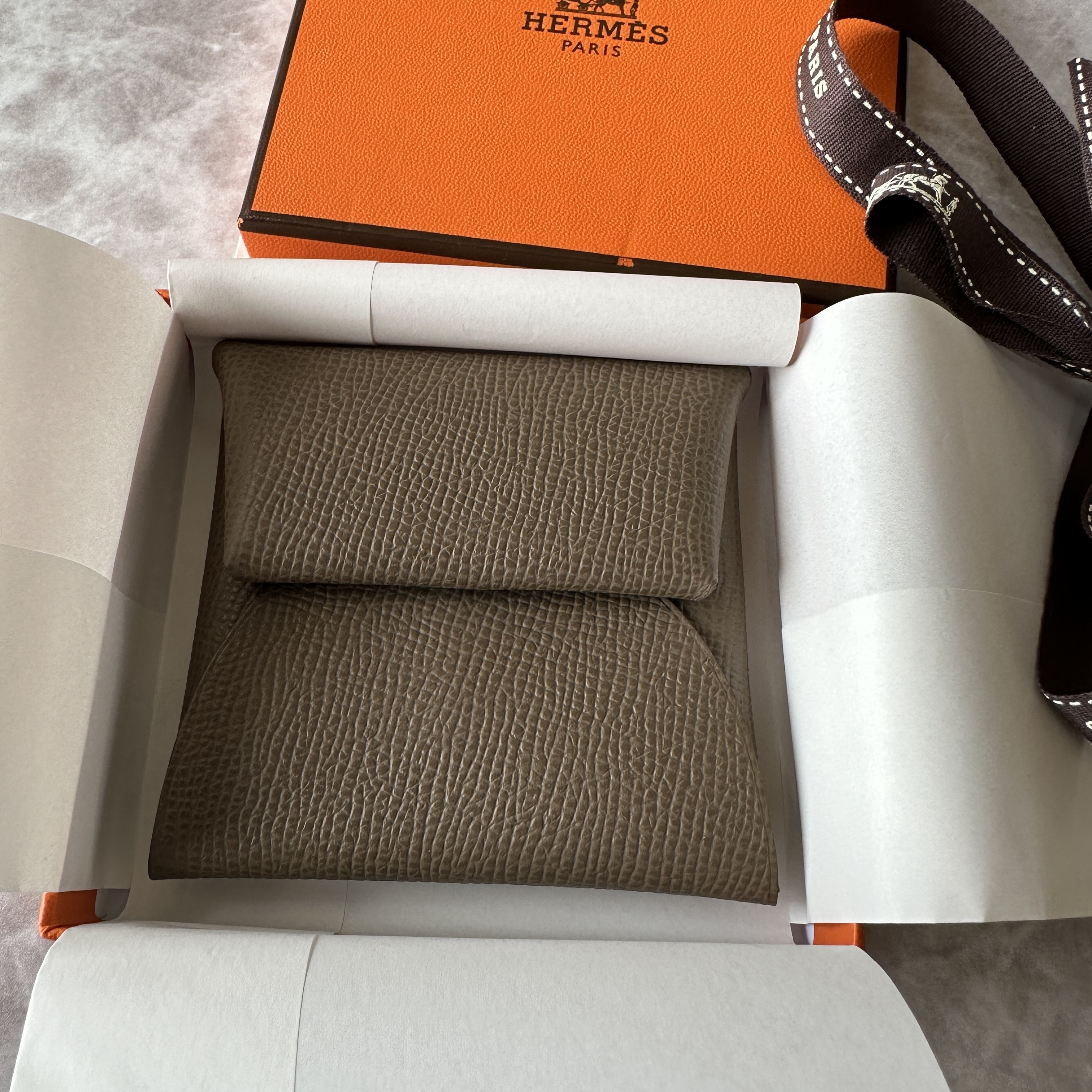 国内発 すぐ届く《HERMES》Bastia バスティア コインケース