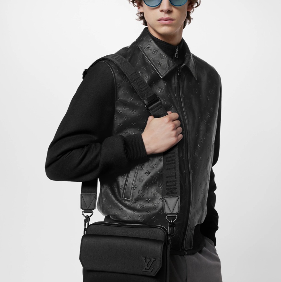 【すぐ届く】Louis Vuitton ファストラインメッセンジャーバッグ Fastline Messenger LV Aerogram - Bags and Small Leather