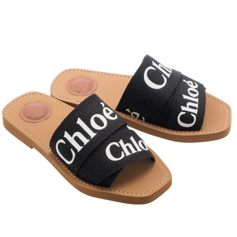 【関税込】国内即発 Chloe “woody”フラットミュール サンダル
