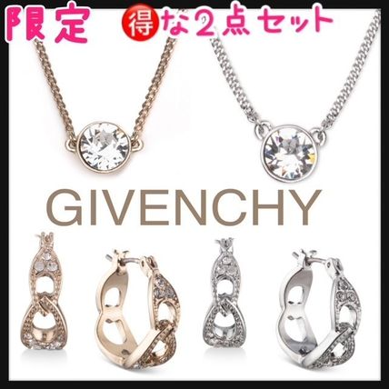 シルバー ネックレス GIVENCHY(ジバンシィ) - 海外通販のBUYMA