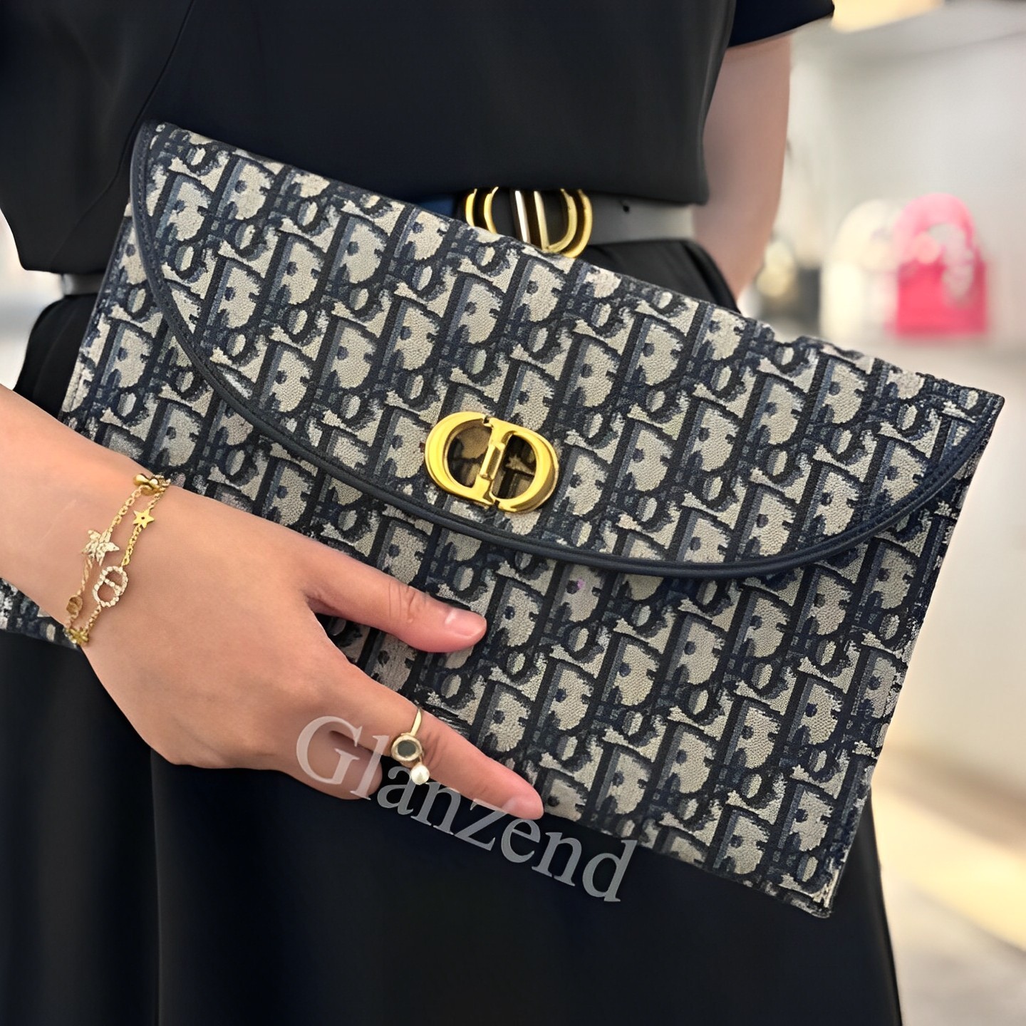 【Dior】《30 MONTAIGNE AVENUE》オブリーク ジャカード ポーチ