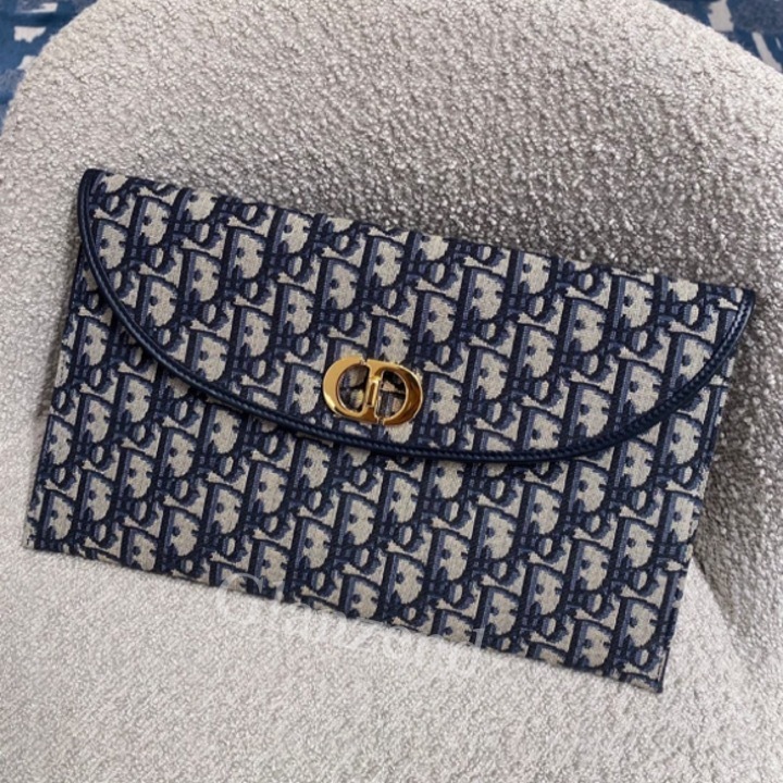 【Dior】《30 MONTAIGNE AVENUE》オブリーク ジャカード ポーチ