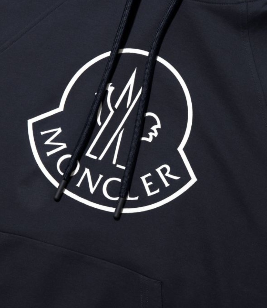 ★人気★【MONCLER】★logo sleeveless hoodi.e★フーディ★ ☆人気☆【MONCLER】☆logo sleeveless hoodi.e☆フーディ☆