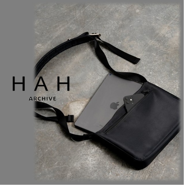 HAH ARCHIVE★BLACK NYLON I-PAD BAG