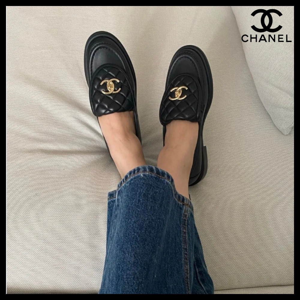 【唯一無二のデザイン性♪】CHANEL★CCターンロック ローファー