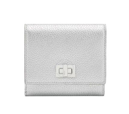 【美品/FENDI】シルバー長財物 美品/FENDI】シルバー長財物