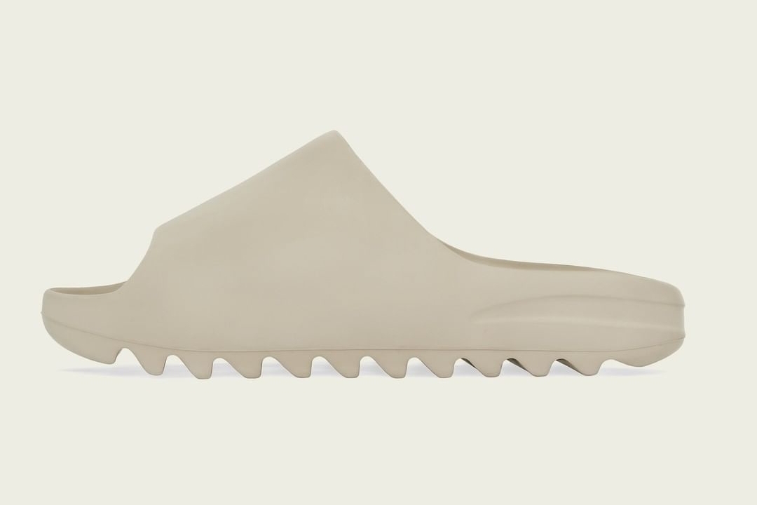 adidas YEEZY Slide Pure アディダス イージー スライド ピュア