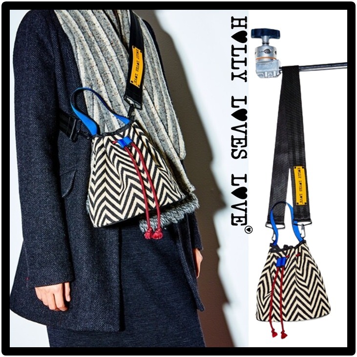 ★送料・関税込★Holly loves love★ZIGZAG JORI★バッグ