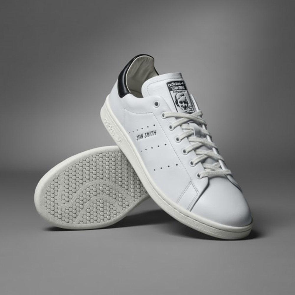 ★送料無料★アディダス STAN SMITH LUX HQ6785