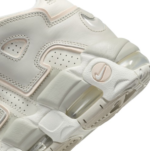 Nike Air More Uptempo 96 Sail Guava モアテン セイル グアバ Nike Air More Uptempo 96 Sail Guava モアテン セイル グアバ