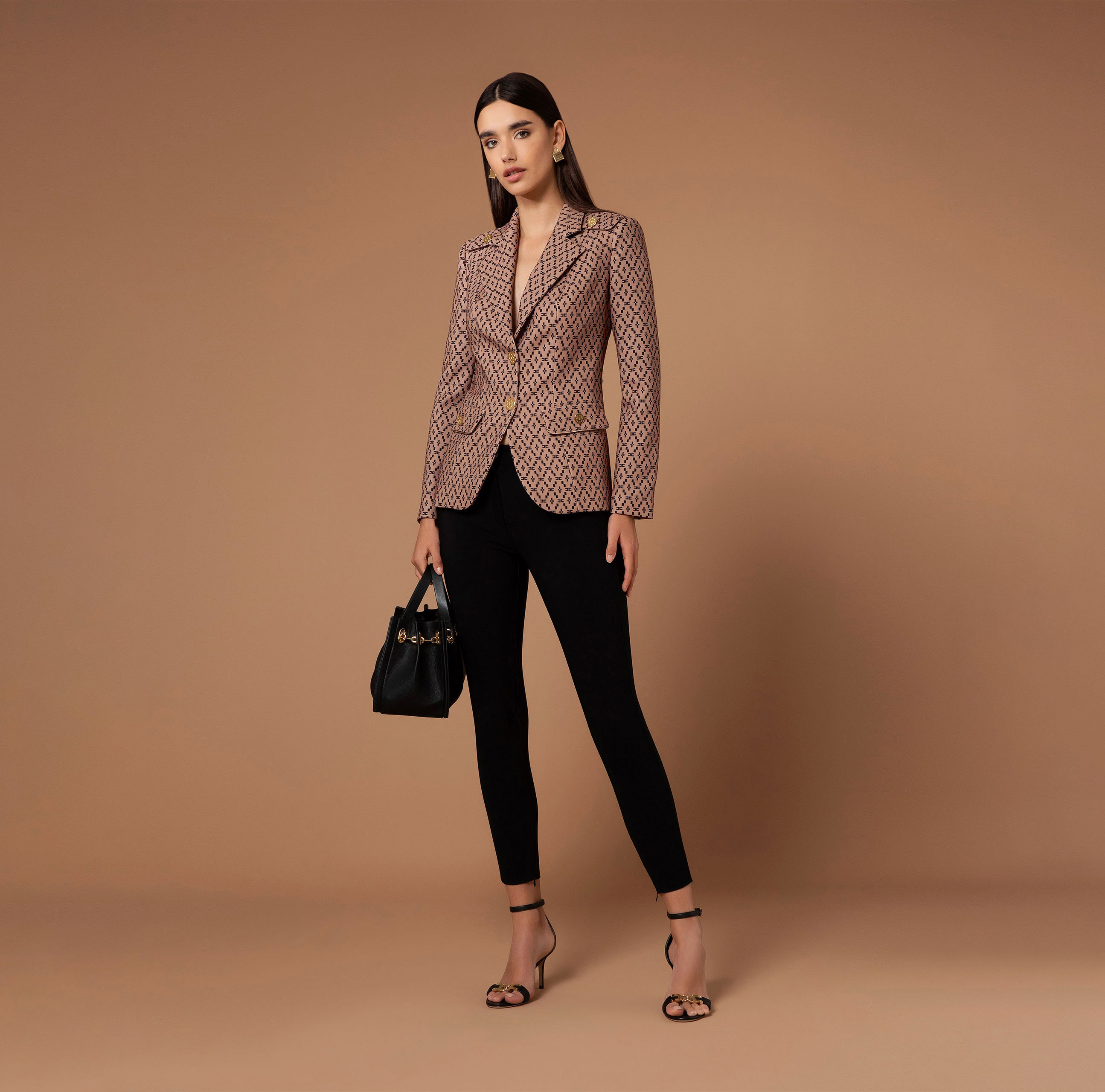 ELISABETTA FRANCHI 定番アイテム 5ポケット スキニーパンツ 今なら