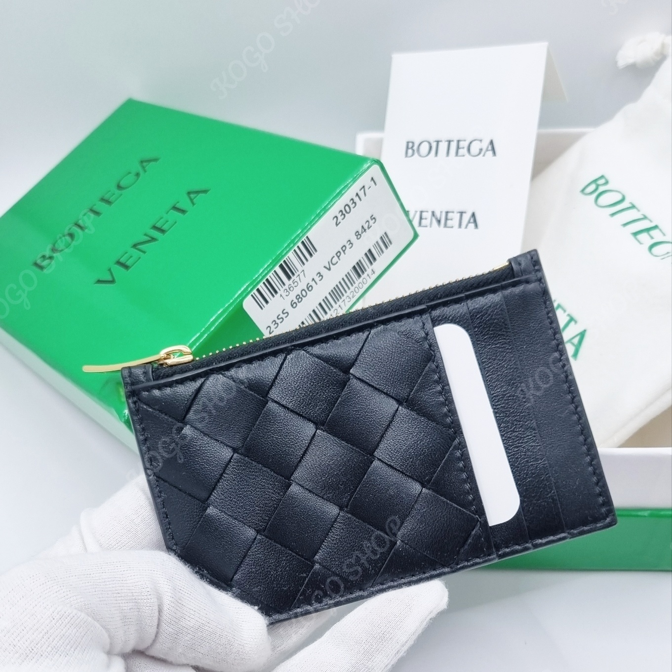 大特価SALE★BOTTEGA VENETA ブラック カードケース★送関込