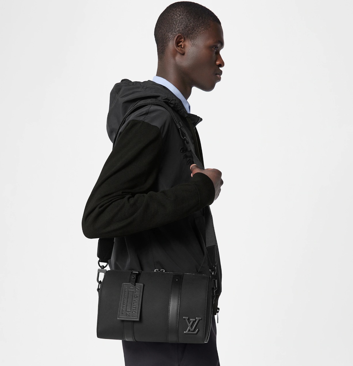 Louis Vuitton バッグ《City》ブラック レザー ロゴ 直営店