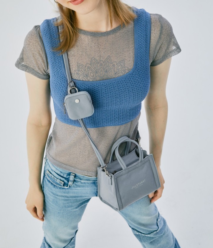JILLSTUART正規品/送料関税込み Logo nylon mini cross bag ○JILLSTUART○TOFFEENUT LOGO NYLON MINI CROSS BAG 4色 韓国発