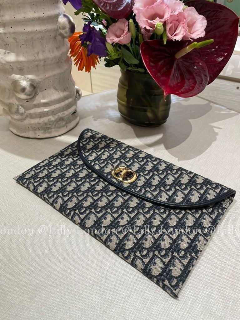 Dior【新作】ディオール 30 MONTAIGNE AVENUE ポーチ クラッチ