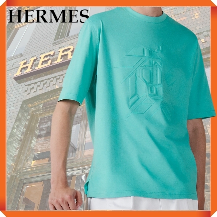 個性を引き立てる【Hermes】Tシャツ