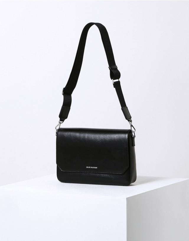 [JILLSTUART] LOGO WEBBING MEDIUM CROSS BAG ユニセックス 口コミ・レビュー｜[JILLSTUART]☆LOGO WEBBING MEDIUM CROSS