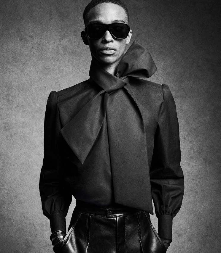 Saint Laurent 23FW《ラヴァリエネックブラウス》ブラック 直営