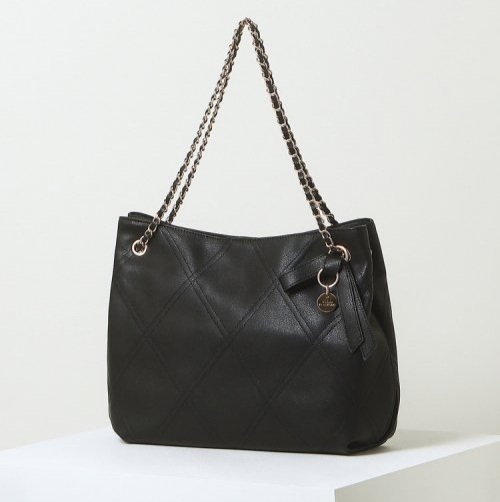 正規品保証・送料込◆JILLSTUART◆Quilted cowhide shopper bag