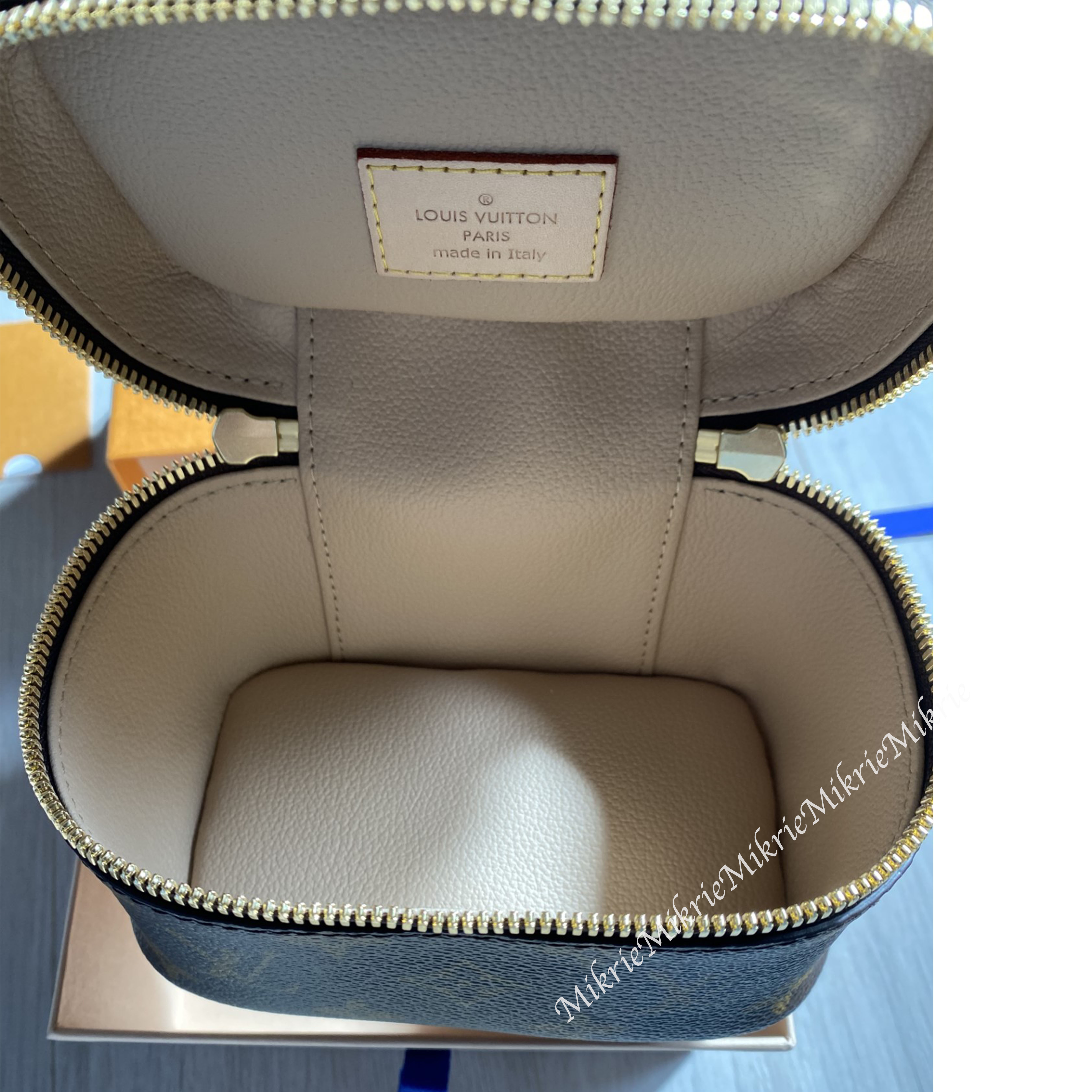 すぐ届く LOUIS VUITTON ミニバッグ ニースナノ パーティー に すぐ届く LOUIS VUITTON ミニバッグ ニースナノ パーティー に