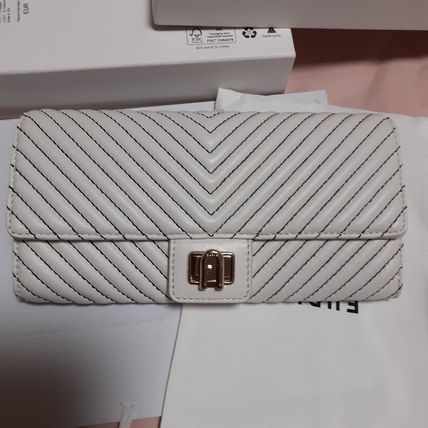 BARNEYS NEW YORK FURLA(フルラ) 財布・小物(レディース) - 海外通販の