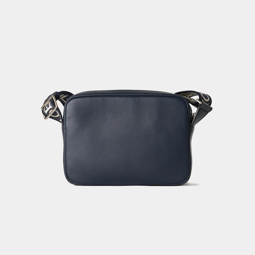 6万取引突破☆UPS速達便利用【LOEWE】B553A72X21 (LOEWE
