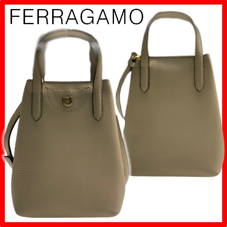 ☆人気☆【FERRAGAMO】☆ガンチーニ ミニショルダーバッ.グ☆
